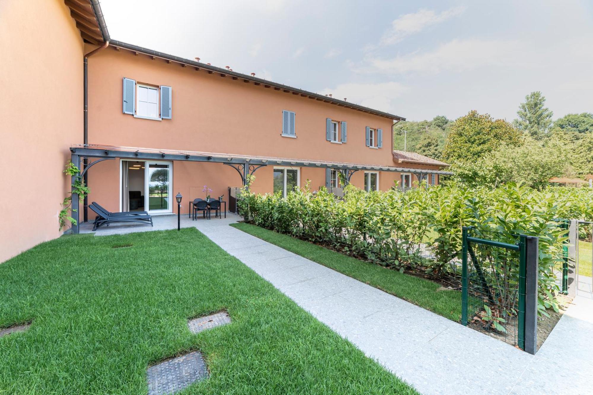 Alex'S Luxury Lake View Apt Pool And Tennis Côme Esterno foto