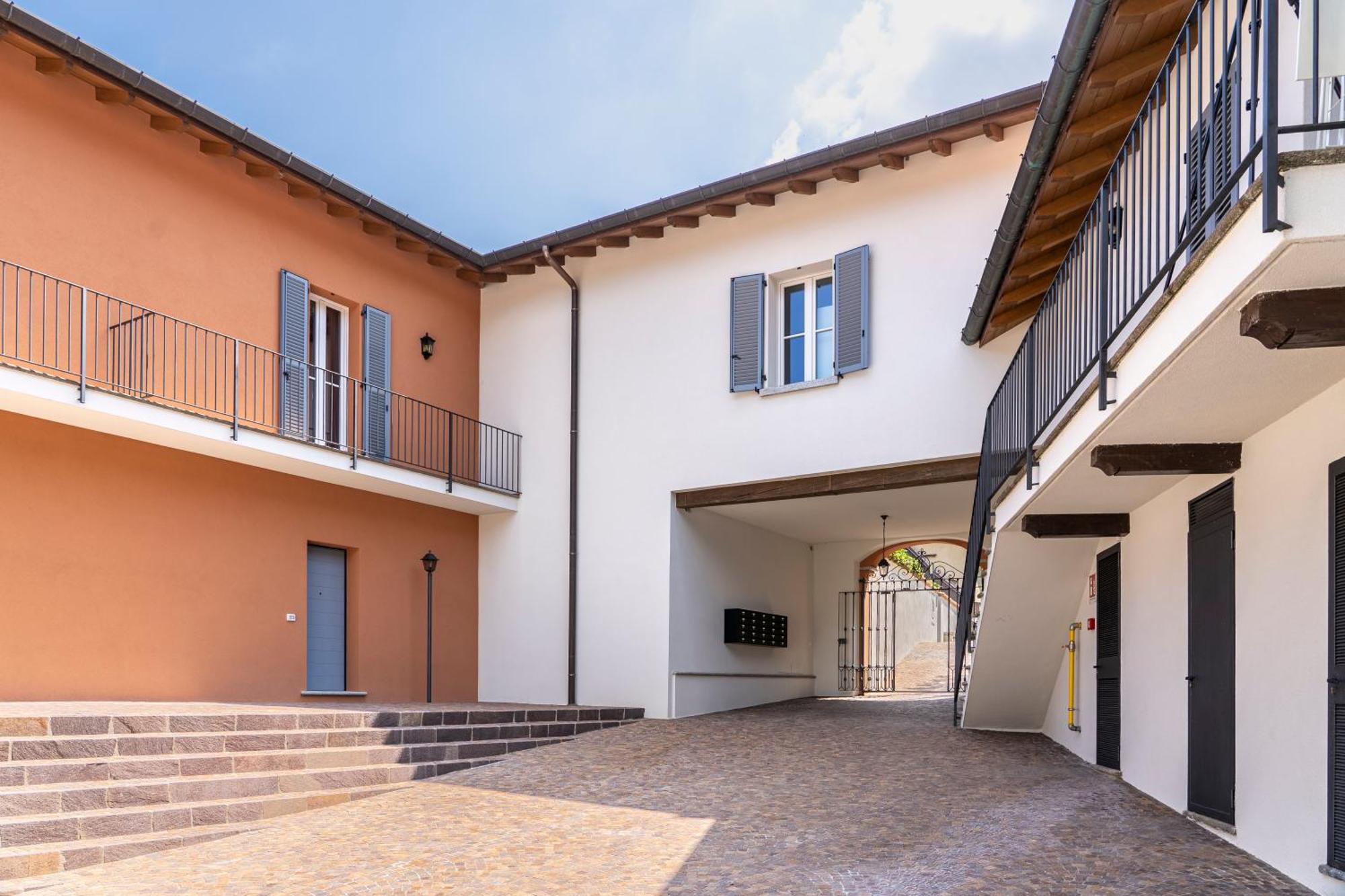 Alex'S Luxury Lake View Apt Pool And Tennis Côme Esterno foto