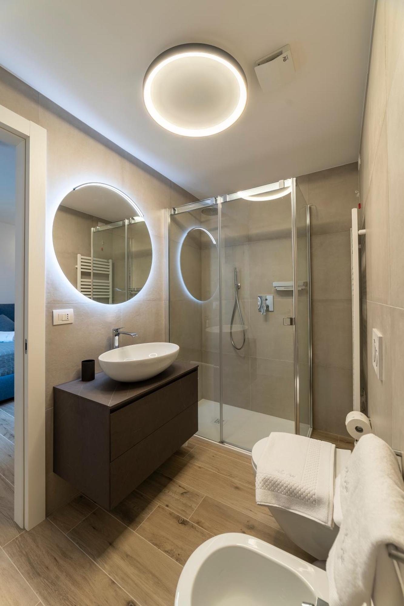 Alex'S Luxury Lake View Apt Pool And Tennis Côme Esterno foto